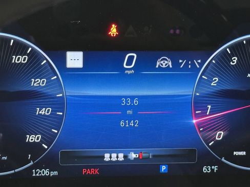 Certified 2024 Mercedes-Benz S 580 4MATIC Sedan image 31