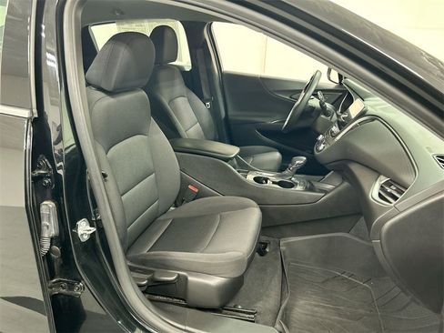 Used 2023 Chevrolet Malibu RS w/ LPO, Floor Liner Package image 22