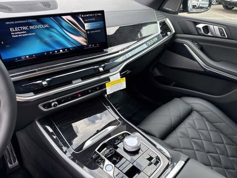 New 2026 BMW X5 xDrive50e w/ Executive Package image 23