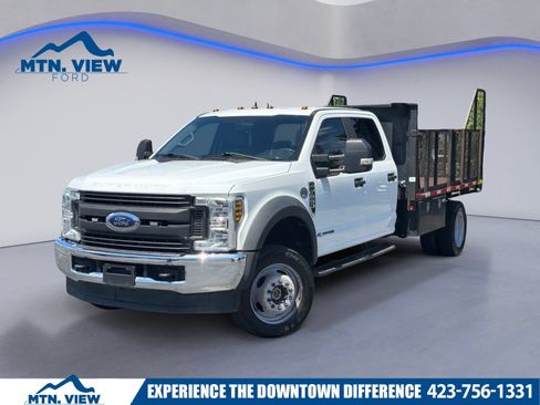 Used 2018 Ford F550 4x4 Crew Cab Super Duty image 1