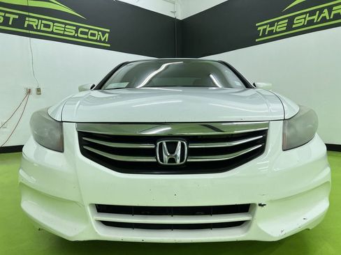 Used 2012 Honda Accord LX image 3