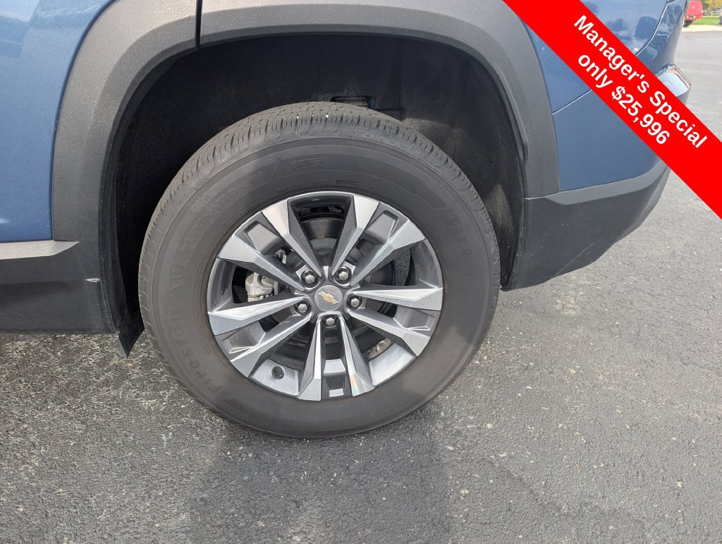 Used 2026 Chevrolet Equinox LT w/ Safety and Technology Package FWD image 22
