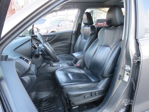 Used 2021 Subaru Forester Limited AWD/4WD image 10