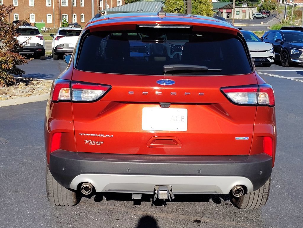 Used 2020 Ford Escape Titanium AWD/4WD image 5
