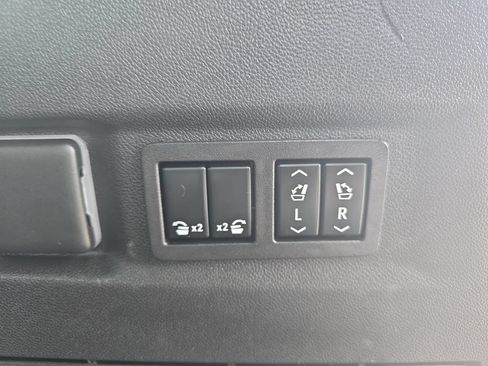 Certified 2023 GMC Yukon XL Denali Ultimate AWD/4WD image 14