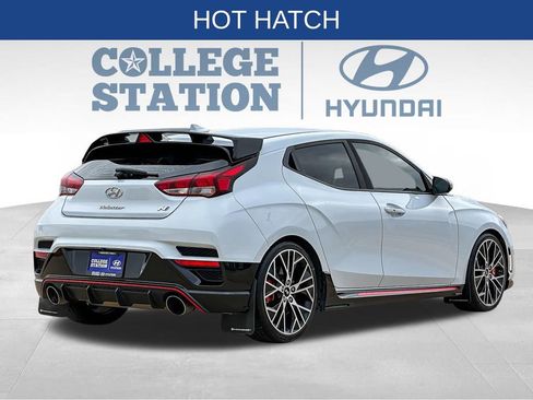 Used 2019 Hyundai Veloster N N w/ Performance Package image 10