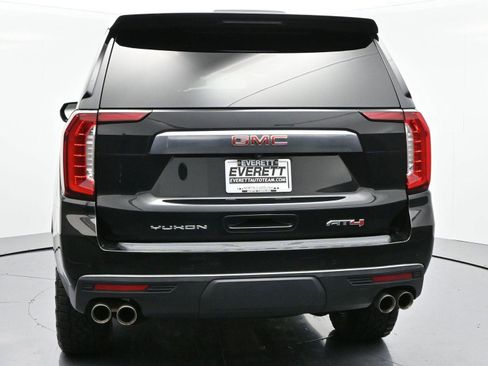 Used 2022 GMC Yukon AT4 image 6