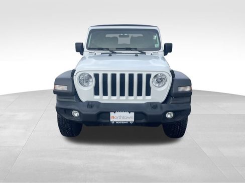 Used 2021 Jeep Wrangler Sport S image 10