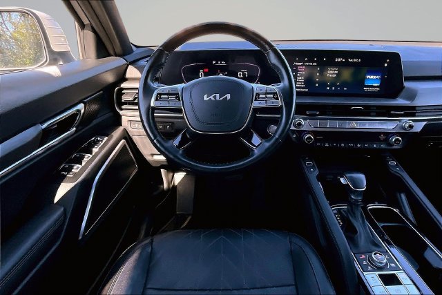 Used 2023 Kia Telluride EX X-Line AWD/4WD image 8