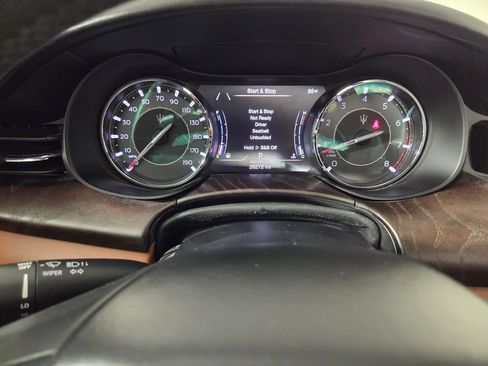 Used 2023 Maserati Quattroporte GT RWD image 15