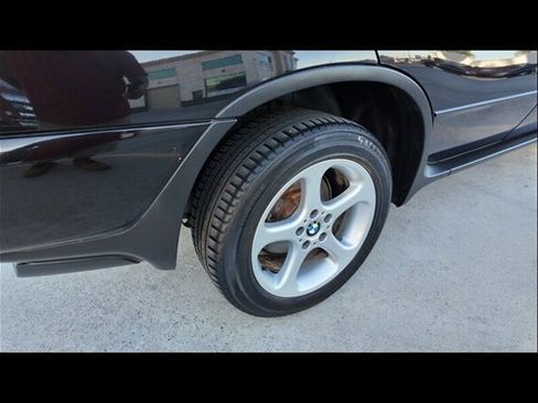 Used 2003 BMW X5 3.0i image 29