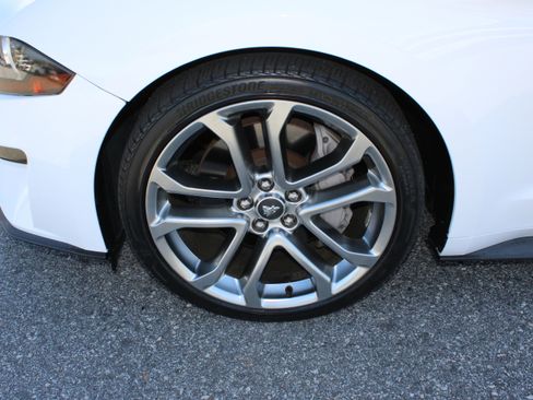 Used 2019 Ford Mustang GT Premium w/ Equipment Group 401A image 10