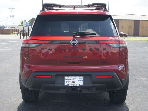 Used 2025 Nissan Pathfinder Rock Creek AWD/4WD image 3