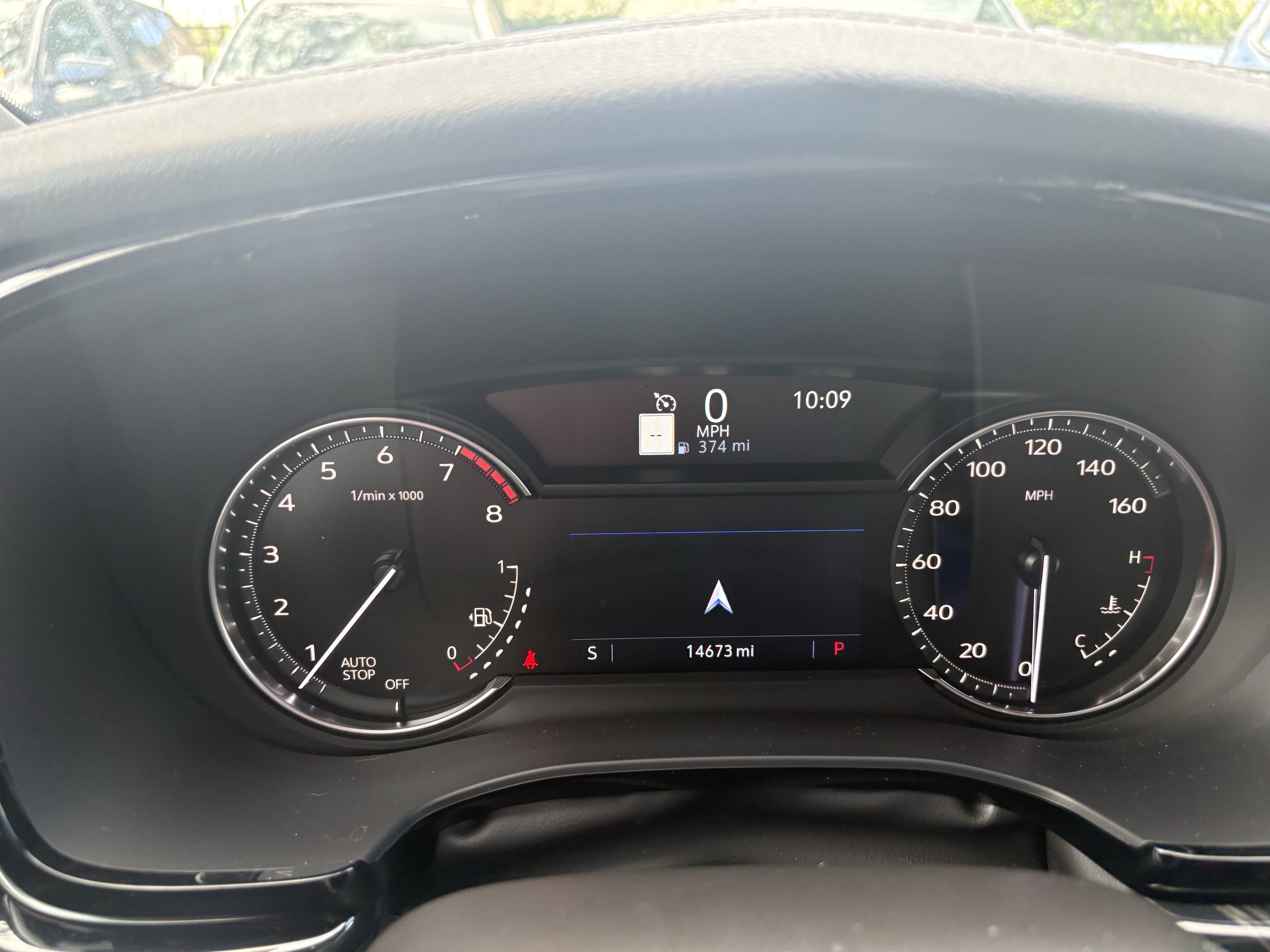 Used 2025 Cadillac XT6 Premium Luxury FWD image 11