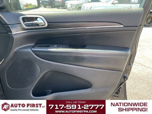 Used 2020 Jeep Grand Cherokee Limited w/ Luxury Group II AWD/4WD image 15