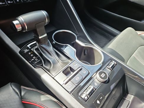 Used 2024 Kia K5 GT w/ GT1 Package image 26