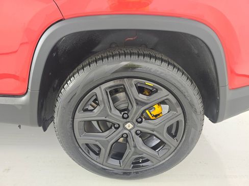 Used 2023 Rivian R1T Adventure image 10