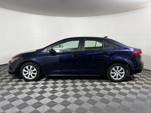 Used 2024 Toyota Corolla LE image 8