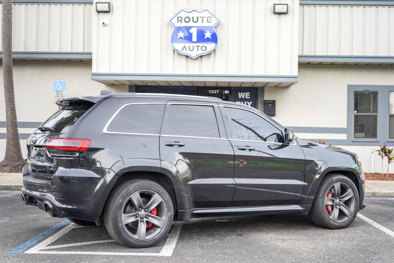 Used 2014 Jeep Grand Cherokee SRT8 w/ Luxury Group II AWD/4WD image 4