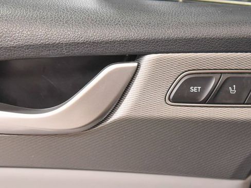 Used 2022 Hyundai Palisade SEL w/ Premium Package image 15