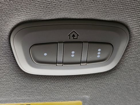 Used 2024 RAM 2500 Laramie w/ Safety Group image 17