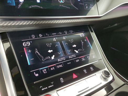 Certified 2024 Audi SQ8 Prestige image 41