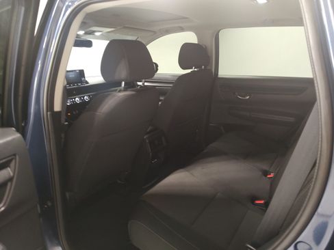 Used 2024 Honda CR-V EX image 11