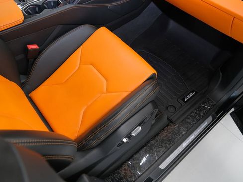 Used 2021 Lamborghini Urus image 36