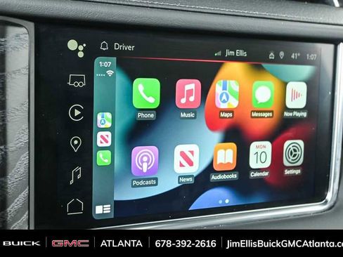 Used 2024 GMC Yukon XL Denali image 16