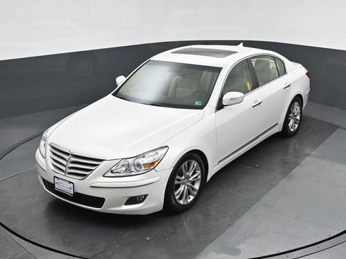 Used 2011 Hyundai Genesis 4.6 image 58