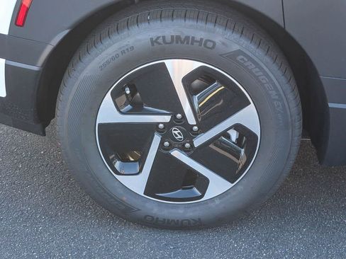 New 2026 Hyundai Ioniq 9 S image 9