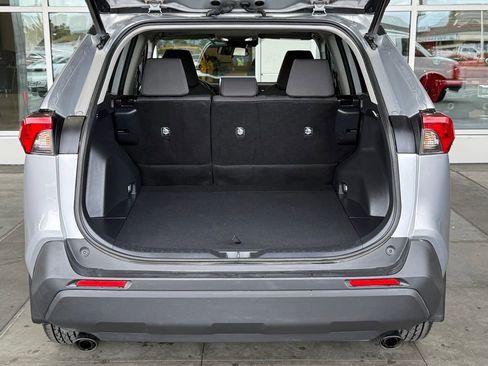 Used 2023 Toyota RAV4 XLE w/ Convenience Package image 16