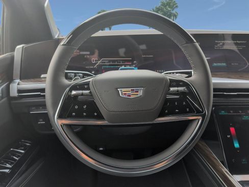 Used 2026 Cadillac Escalade ESV Platinum Sport w/ LPO, ONYX Package AWD/4WD image 13