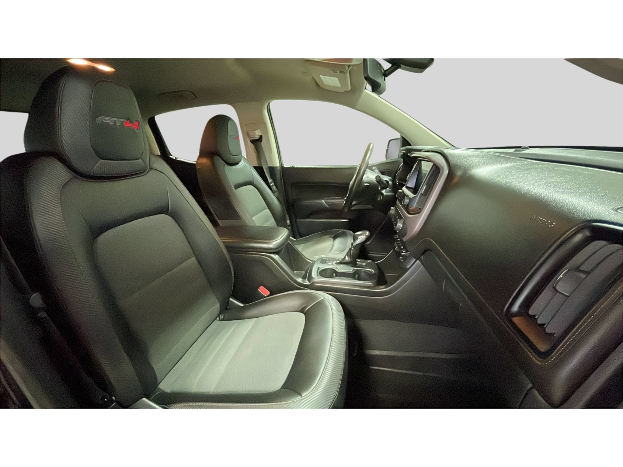 Used 2022 GMC Canyon AT4 AWD/4WD image 16