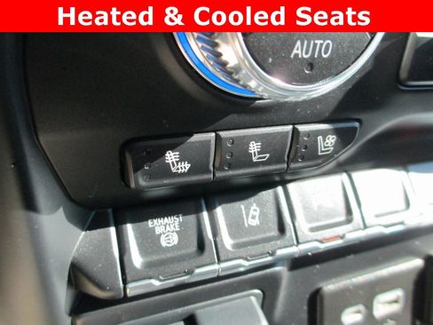 Used 2020 GMC Sierra 2500 Denali w/ Denali Ultimate Package image 17