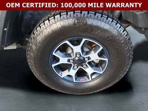 Used 2021 Jeep Wrangler Unlimited Rubicon AWD/4WD image 9