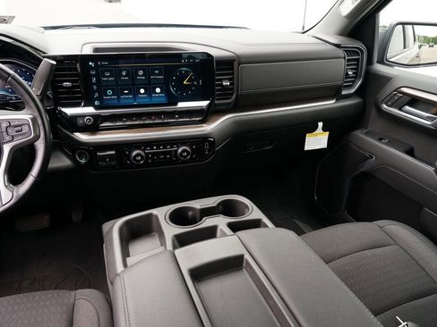 Used 2022 Chevrolet Silverado 1500 LT image 21