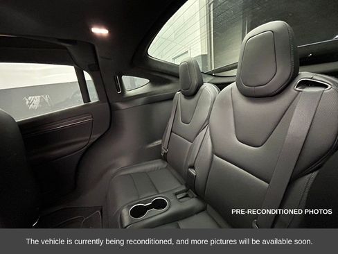 Used 2023 Tesla Model X image 13