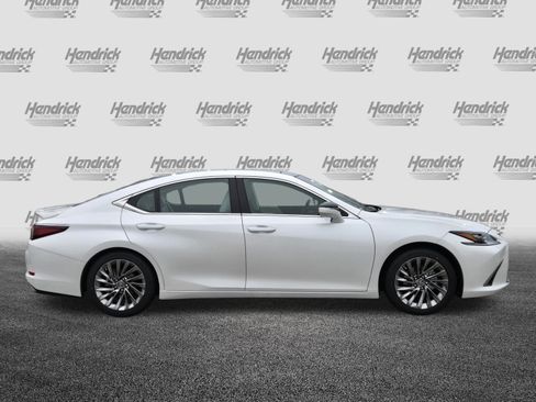 Certified 2024 Lexus ES 350 Ultra Luxury w/ Accessory Package (Z2) image 10