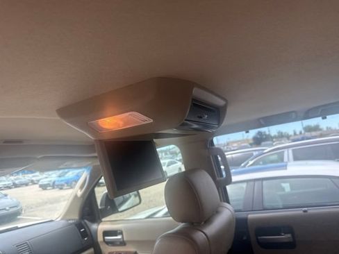 Used 2017 Toyota Sequoia Platinum AWD/4WD image 15