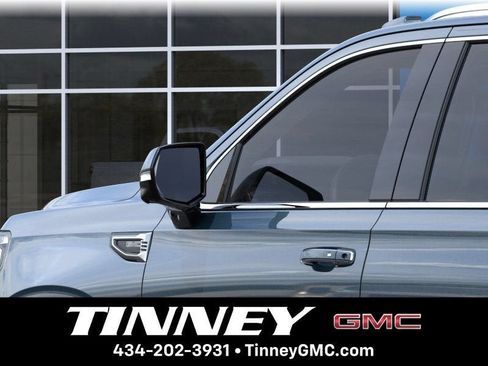 New 2026 GMC Yukon XL Denali w/ Denali Reserve Package AWD/4WD image 12