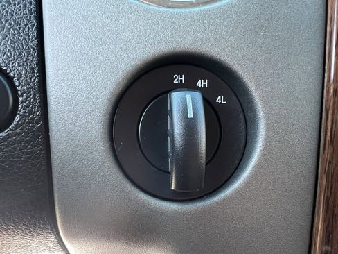 Used 2004 Ford F150 XLT image 18