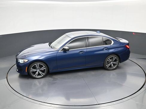 Used 2021 BMW 330i Sedan w/ Convenience Package RWD image 27