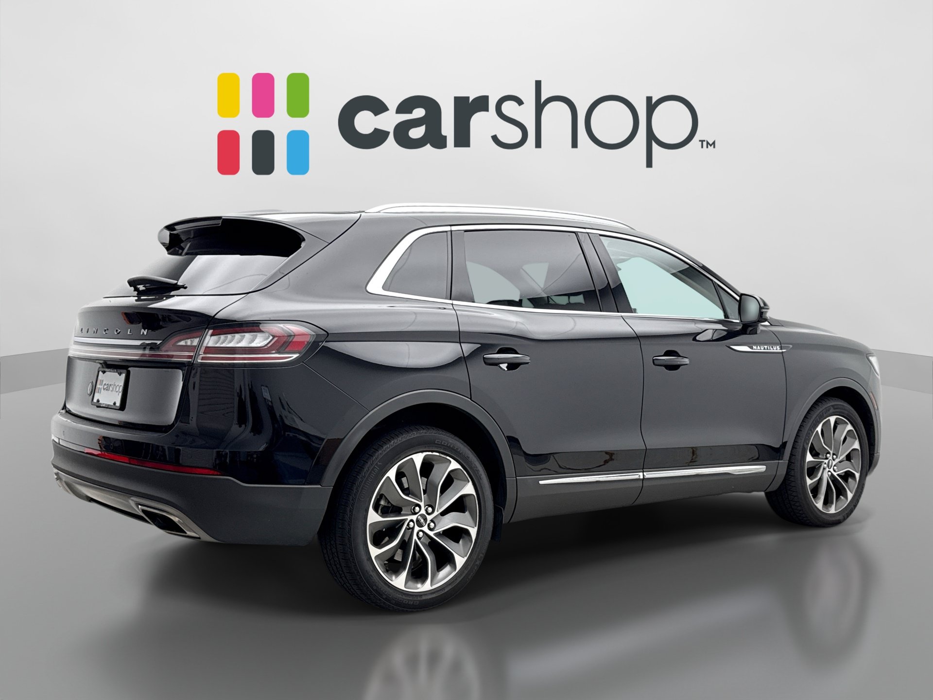 Used 2022 Lincoln Nautilus Reserve w/ Luxury Package AWD/4WD image 5