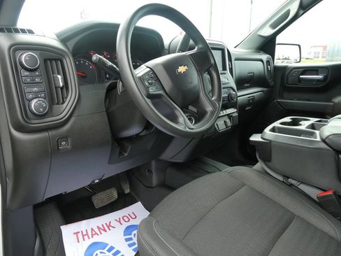 Certified 2022 Chevrolet Silverado 1500 Custom AWD/4WD image 22