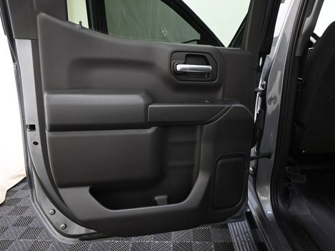 Used 2019 Chevrolet Silverado 1500 LT w/ Convenience Package image 28