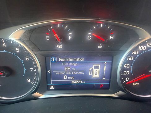Used 2023 GMC Terrain SLE FWD image 11