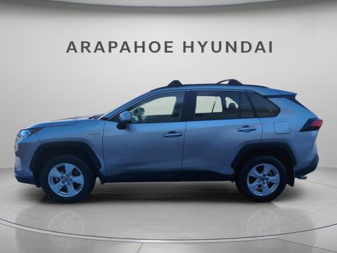 Used 2021 Toyota RAV4 XLE w/ Convenience Package image 5