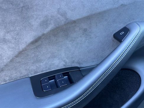 Used 2024 Tesla Model 3 Performance image 11