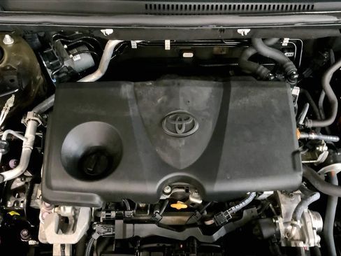 Used 2023 Toyota RAV4 XLE image 30